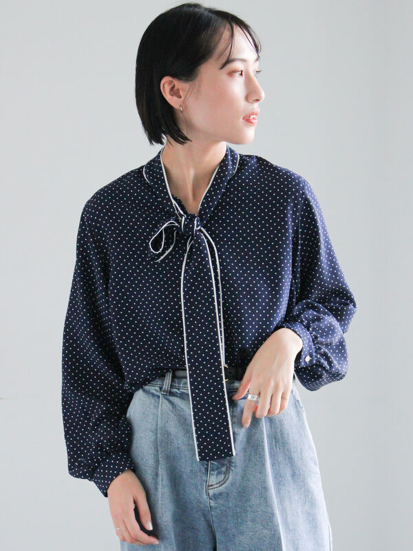 パターンアソートボウタイブラウス《2026 spring catalog item》（ネイビー）｜Te chichi（テチチ）通販