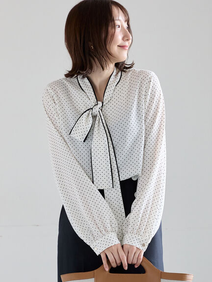 パターンアソートボウタイブラウス《2026 spring catalog item》（オフホワイト/イエロー/ブルー/ネイビー）｜Te chichi（テチチ）通販