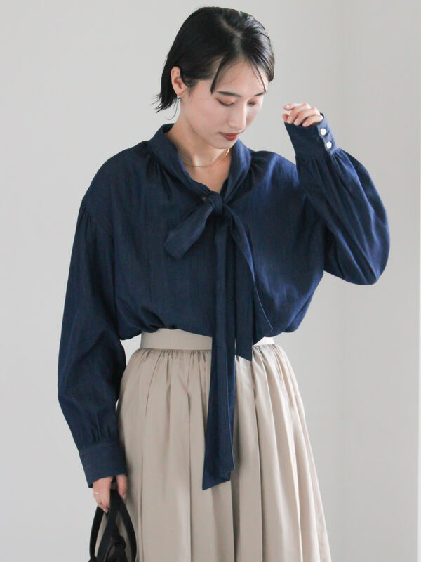 ビッグボウタイブラウス（オフホワイト/サックスブルー/ネイビー
