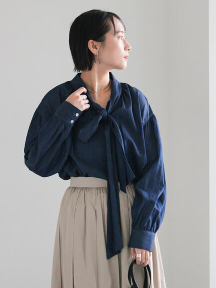 ビッグボウタイブラウス（オフホワイト/サックスブルー/ネイビー）｜Te chichi（テチチ）通販