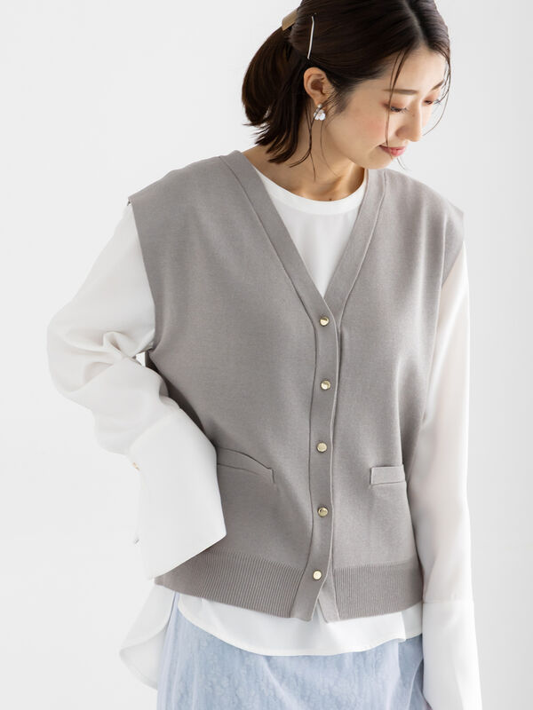 セール】 総針ポケット付きVネックベスト《2026 spring catalog item セール】 総針ポケット付きVネックベスト《2026 spring catalog item