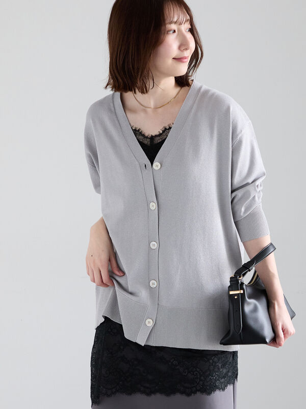 【2026年3月InRed掲載波瑠さん着用】2WAYカシュクールVネックカーディガン（シルバー）｜Te chichi（テチチ）通販
