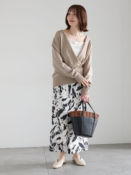 【2026年3月InRed掲載波瑠さん着用】2WAYカシュクールVネックカーディガン（シルバー/ベージュ/グリーン/ネイビー）｜Te chichi（テチチ）通販