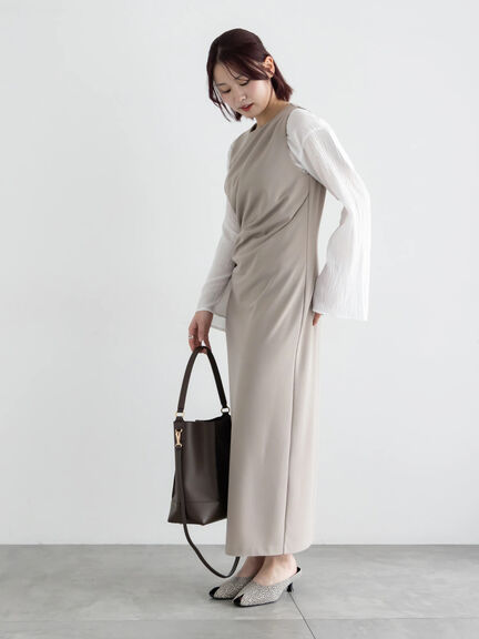 ドレープ I ラインワンピース【AOYAMA FASHION ASSOCIATION × Té chichi】（グレー/ブラック）｜Te chichi（テチチ）通販