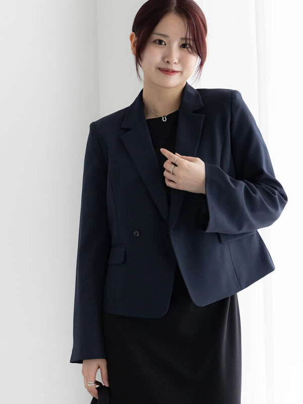 セール】 フレア袖クロップトテーラードジャケット【AOYAMA FASHION