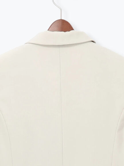 フレア袖クロップトテーラードジャケット【AOYAMA FASHION ASSOCIATION × Té chichi】（ベージュ/ネイビー）｜Te chichi（テチチ）通販