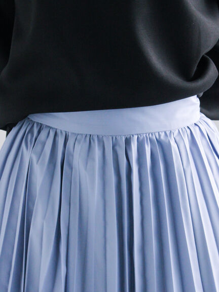 プリーツロングスカート（オフホワイト/グリーン/ブルー）｜Te chichi（テチチ）通販