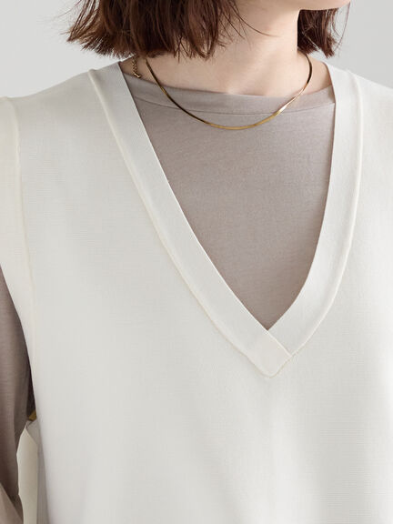 【2026年3月InRed掲載波瑠さん着用】Vネックニットベスト（オフホワイト/ブラック/サックスブルー）｜Te chichi（テチチ）通販