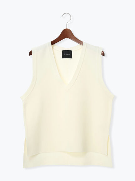 【2026年3月InRed掲載波瑠さん着用】Vネックニットベスト（オフホワイト/ブラック/サックスブルー）｜Te chichi（テチチ）通販