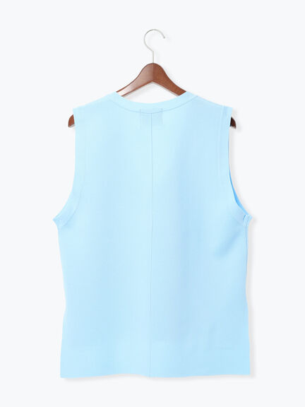 【2026年3月InRed掲載波瑠さん着用】Vネックニットベスト（オフホワイト/ブラック/サックスブルー）｜Te chichi（テチチ）通販