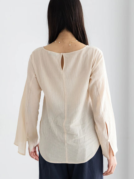 クレープフレアスリーブブラウス【AOYAMA FASHION ASSOCIATION × Té chichi】（オフホワイト/オレンジ）｜Te chichi（テチチ）通販