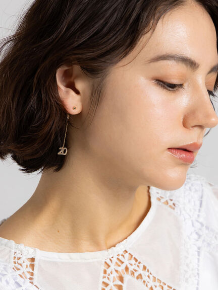 ナンバーチェーンピアス20（ゴールド/アクセサリー/ピアス・指輪）| Te