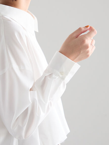 【2026年3月InRed掲載波瑠さん着用】バルーンヘムシャツ（オフホワイト/サックスブルー/ネイビー）｜Te chichi（テチチ）通販