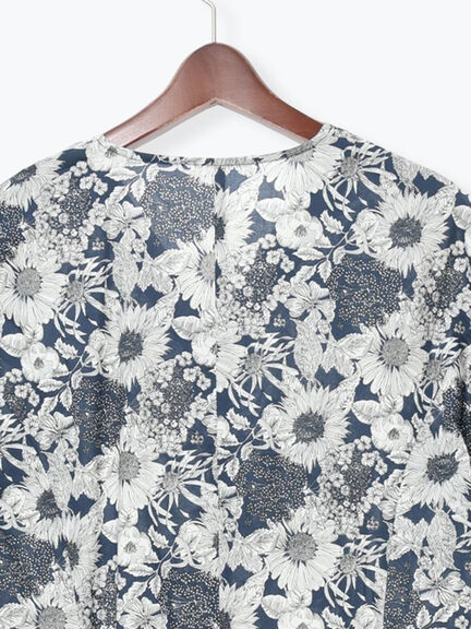 【LIBERTY FABRICS】Vネックフレアワンピース（ブラック/ネイビー）｜Te chichi（テチチ）通販