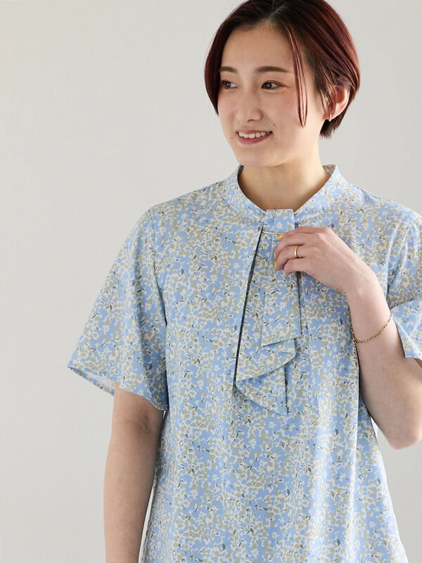 【接触冷感】パターンアソート5分袖ボウタイブラウス（サックスブルー）｜Te chichi（テチチ）通販