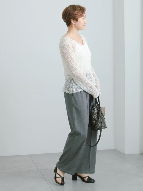 セール】 カットレースVネックカーディガン《2026 SUMMER LOOK item