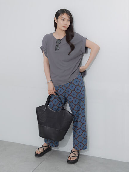 【多機能】ターンバックTEE（オフホワイト/チャコールグレー/ネイビー）｜Te chichi（テチチ）通販