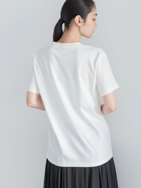 プラダを着た悪魔】ミランダTシャツ（オフホワイト/アイボリー