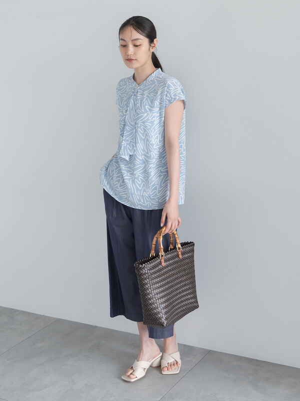 パターンアソートフレンチボウタイブラウス（オフホワイト/ブルー