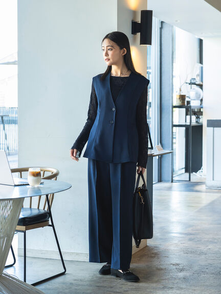 【UVカット/ウォッシャブル/撥水加工】ウールライクノーカラーフレアジレ(セットアップ可)《2026 AUTUMN LOOK item》（ブラウン/ネイビー）｜Te chichi（テチチ）通販