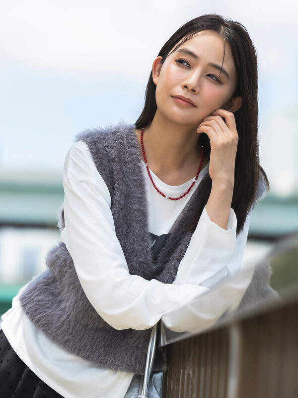 カラービーズネックレス《2026 AUTUMN LOOK item》（レッド/ゴールド