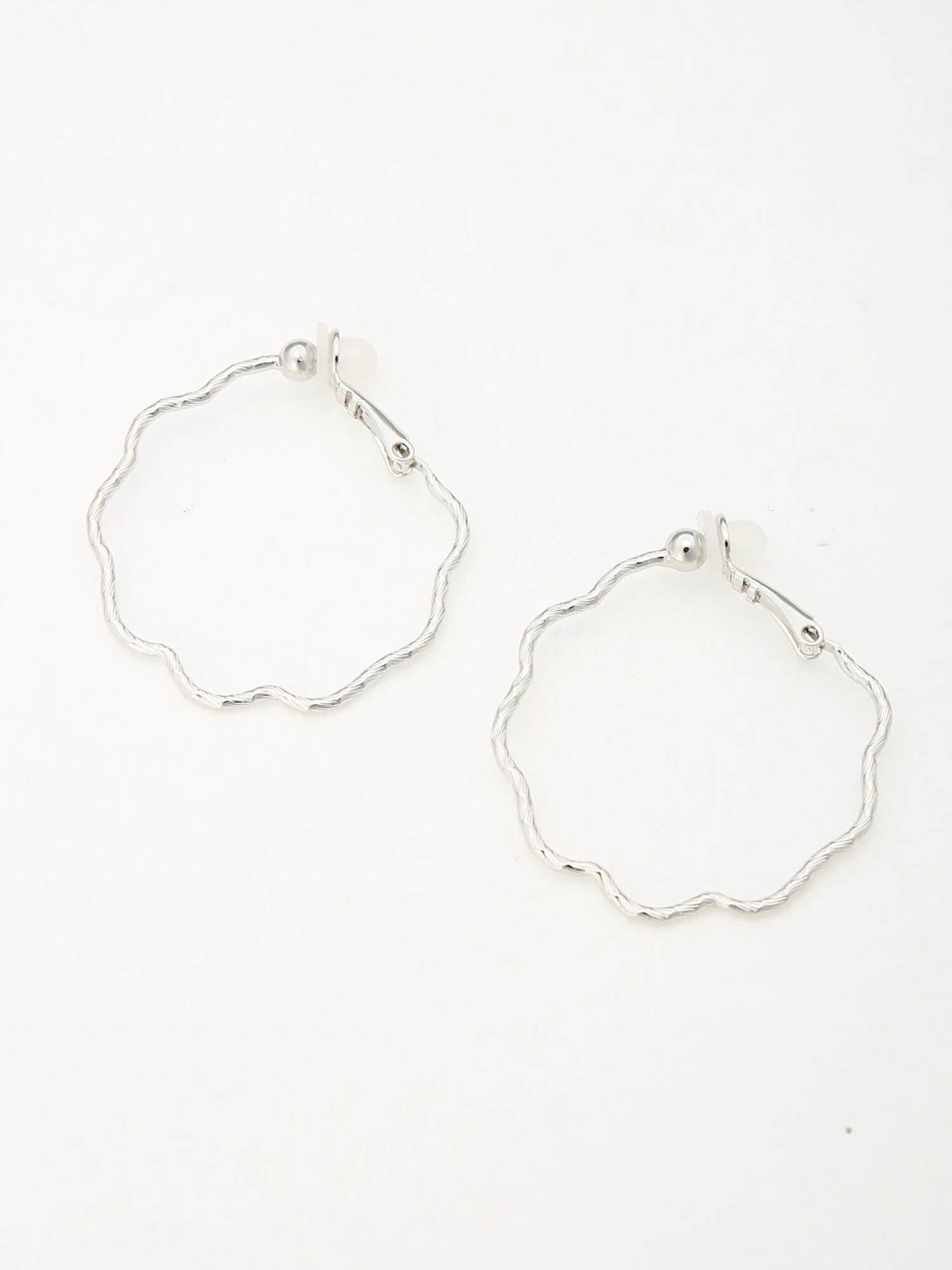 なみなみフープイヤリング シルバー アクセサリー Te Chichi Terrasse テチチ テラス 公式通販