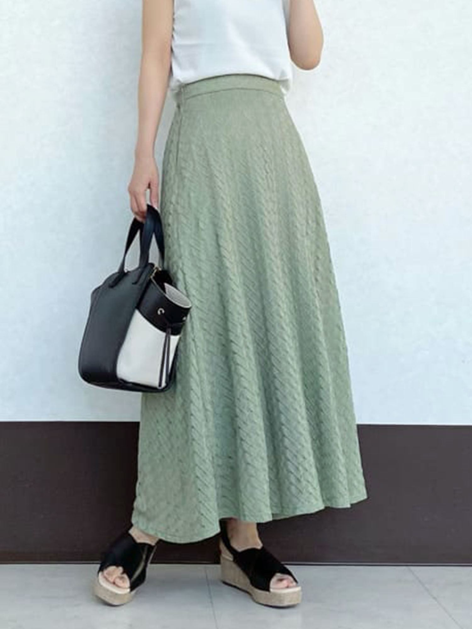 セール レースフレアスカート ブラック モカ カーキ ボトムス Te Chichi Terrasse テチチ テラス 公式通販