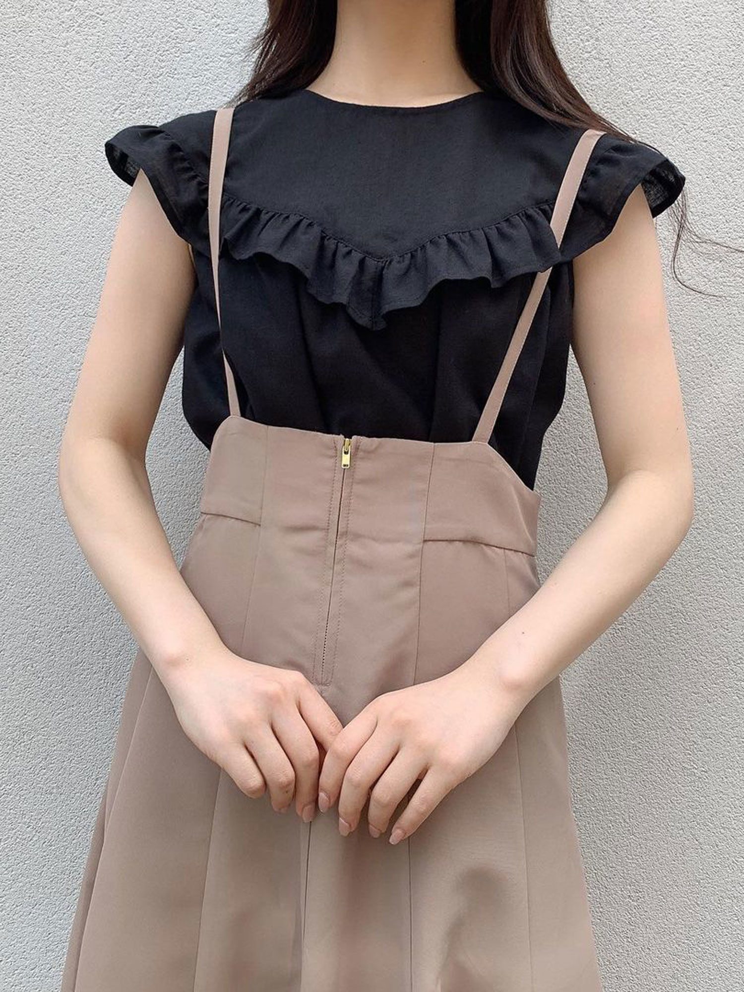 セール 麻混フリルブラウス オフホワイト ブラック オレンジ ネイビー トップス Te Chichi Terrasse テチチ テラス 公式通販