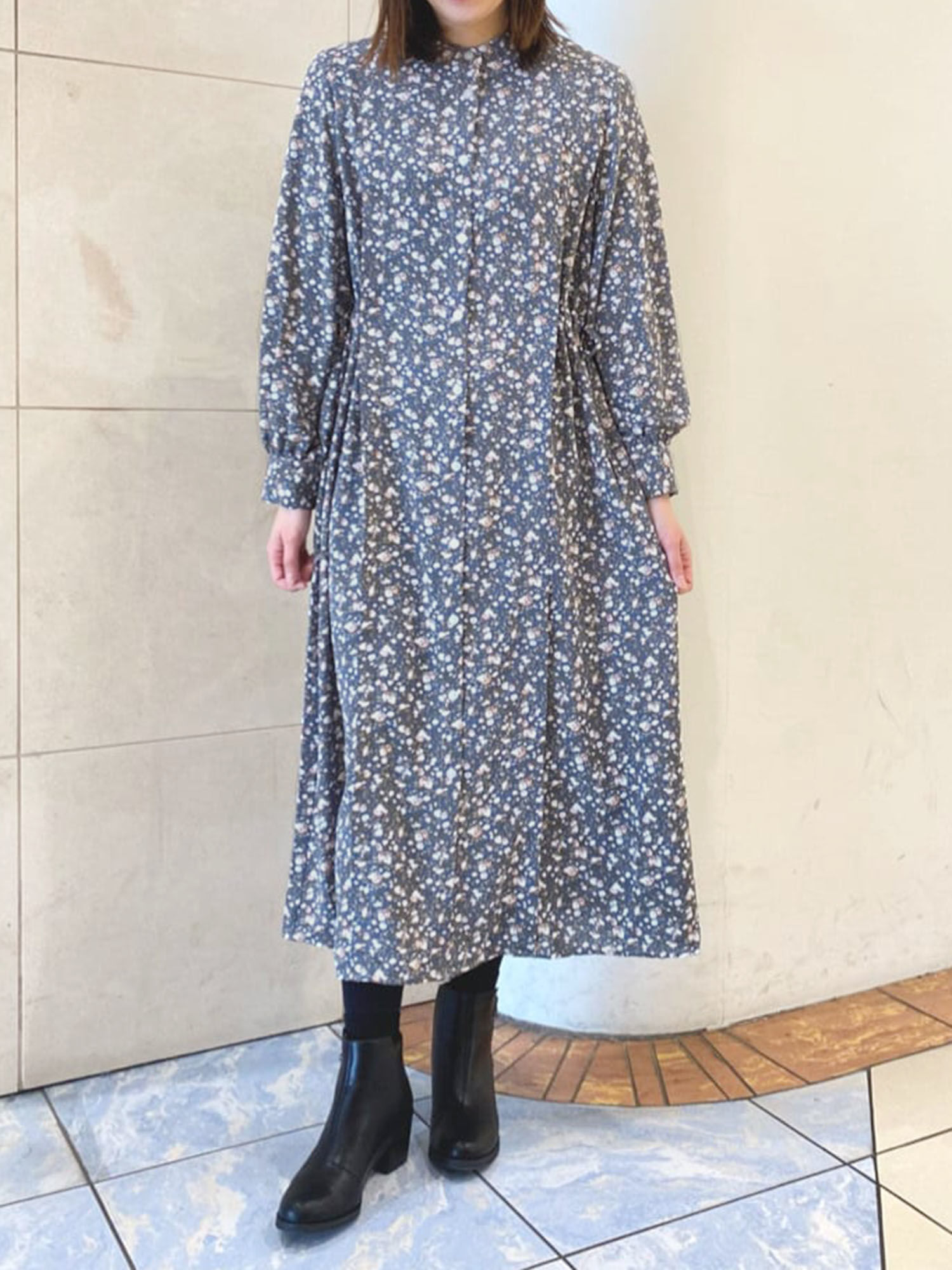 セール 花柄サイドリボンワンピース ブラック ブラウン ブルー ワンピース ワンピース Te Chichi Terrasse テチチ テラス 公式通販