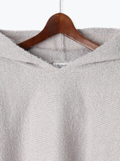 セール】 クロップド丈フーディニット（オフホワイト/グレー  