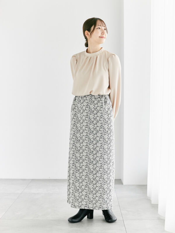 セール】 フロントタックブラウス（オフホワイト/ベージュ