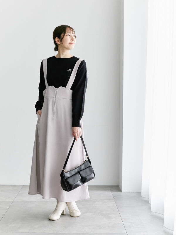 Kana♡  リボン 刺繍 アイボリー ×スモーキーピンク フリル 商品詳細ページ