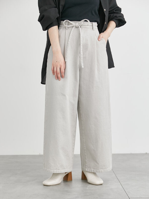 ウエストリボンタックワイドデニムパンツ《2025spring catalog item》（ベージュ）｜Te chichi TERRASSE（テチチ テラス）通販