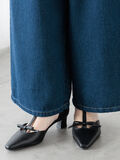 Tストラップパンプス《2025spring catalog item》（ブラック）｜Te chichi TERRASSE（テチチ テラス）通販