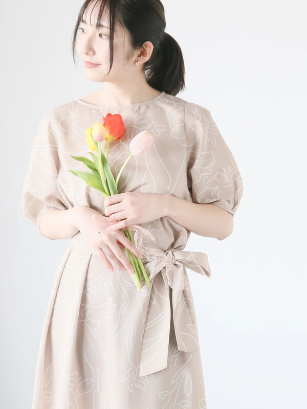 【日比谷花壇コラボ】刺繍ライクプリントワンピース（ベージュ）｜Te chichi TERRASSE（テチチ テラス）通販
