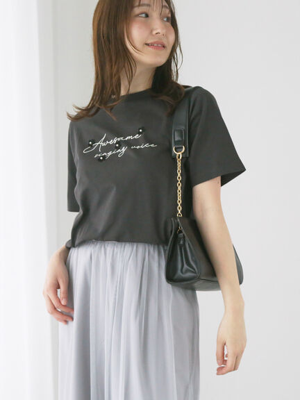フラワーモチーフロゴTシャツ（オフホワイト/チャコールグレー/ベージュ）｜Te chichi TERRASSE（テチチ テラス）通販