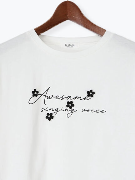 フラワーモチーフロゴTシャツ（オフホワイト/チャコールグレー/ベージュ）｜Te chichi TERRASSE（テチチ テラス）通販