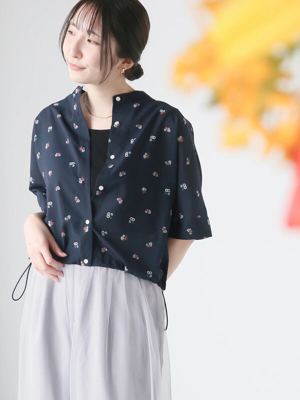 【日比谷花壇コラボ】プリントクロップドシャツ（セットアップ可）（ネイビー）｜Te chichi TERRASSE（テチチ テラス）通販
