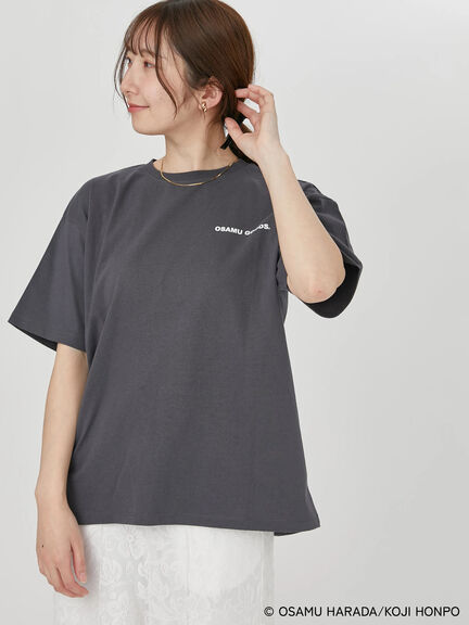 【OSAMU GOODS×Te chichi TERRASSE】バックプリントTシャツ（オフホワイト/チャコールグレー）｜Te chichi TERRASSE（テチチ テラス）通販