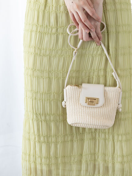 雑材ミニショルダーバッグ《2025summer catalog item》（オフホワイト/ブラック）｜Te chichi TERRASSE（テチチ テラス）通販