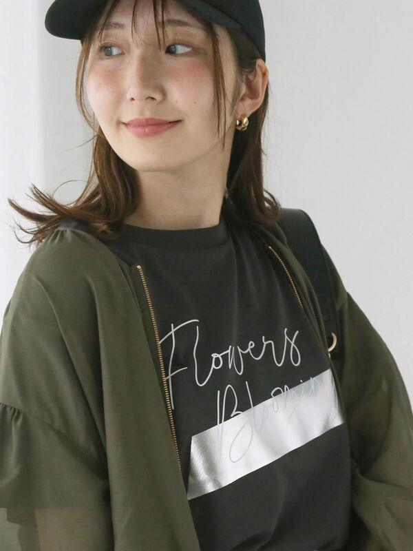 【接触冷感】箔BIGロゴTシャツ（チャコールグレー）｜Te chichi TERRASSE（テチチ テラス）通販