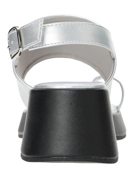 厚底ヒールストラップサンダル《2025summer catalog item》（シルバー/ブラック/ブラウン）｜Te chichi TERRASSE（テチチ テラス）通販