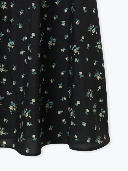 フラワープリントミニキャミワンピース《2025summer catalog item》（オフホワイト/ブラック/ベージュ）｜Te chichi TERRASSE（テチチ テラス）通販