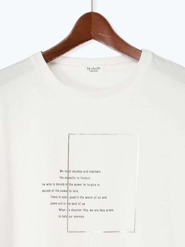 セール】 箔ロゴプリントTシャツ（オフホワイト/チャコールグレー