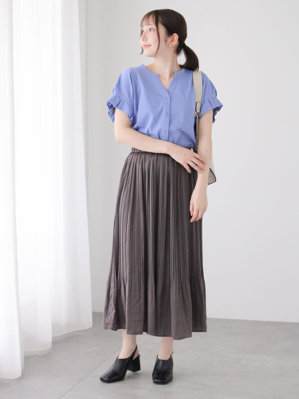 セール】 袖タックカットブラウス（オフホワイト