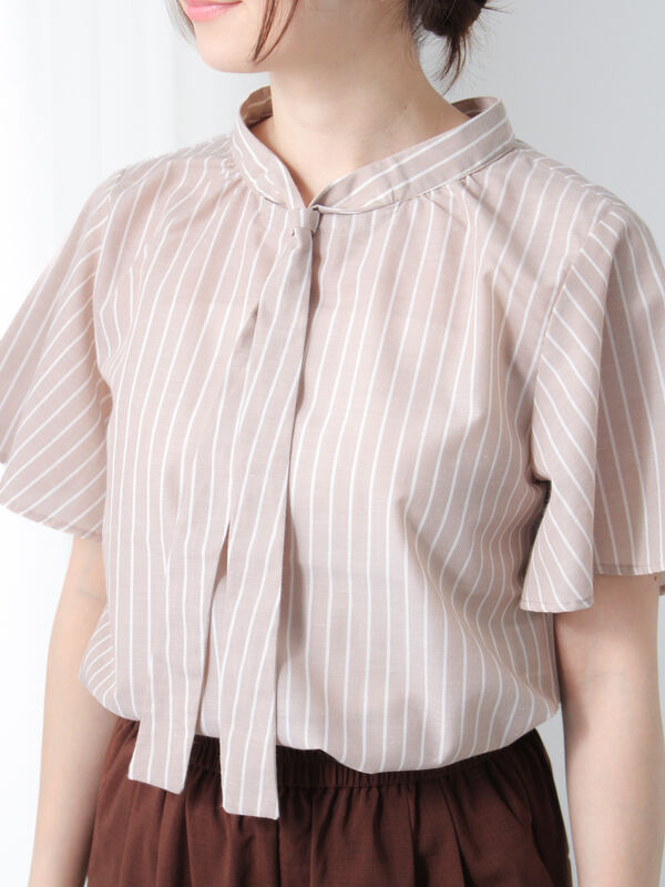 新品未使用　pois ブラウスティー　ネイビー　blouce tea シャツ・ブラウス(ブルー/青系)のセール・アウトレット