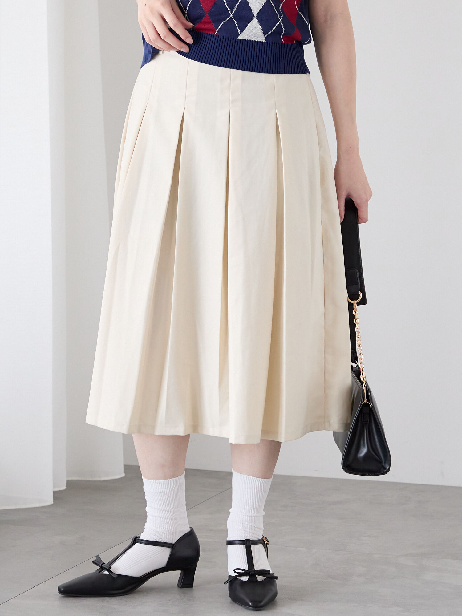 Off-White(オフホワイト) プリーツミディスカート セール】 ボックスプリーツミディスカート（オフホワイト/グレー