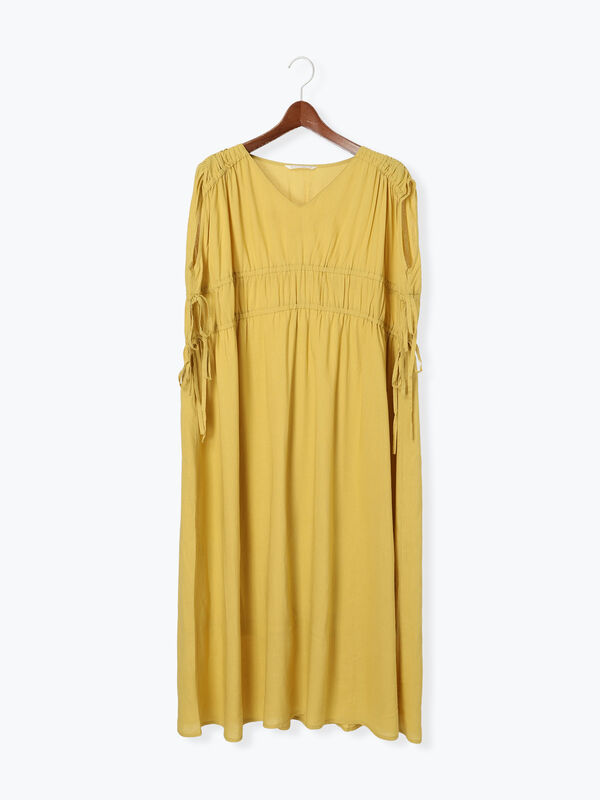 セール】 リネン混Vネックギャザーワンピース（ブラック/モカ/イエロー