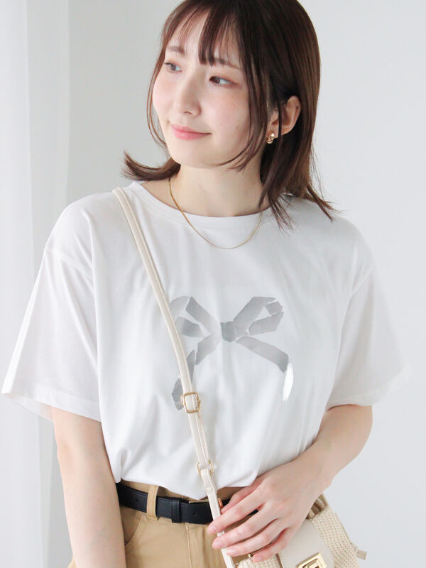 セール】 【接触冷感】箔リボンモチーフTシャツ（オフホワイト