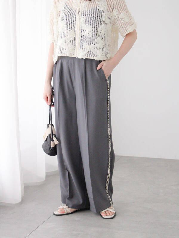 セール】 サイドラインストレートパンツ（グレー/ブラック